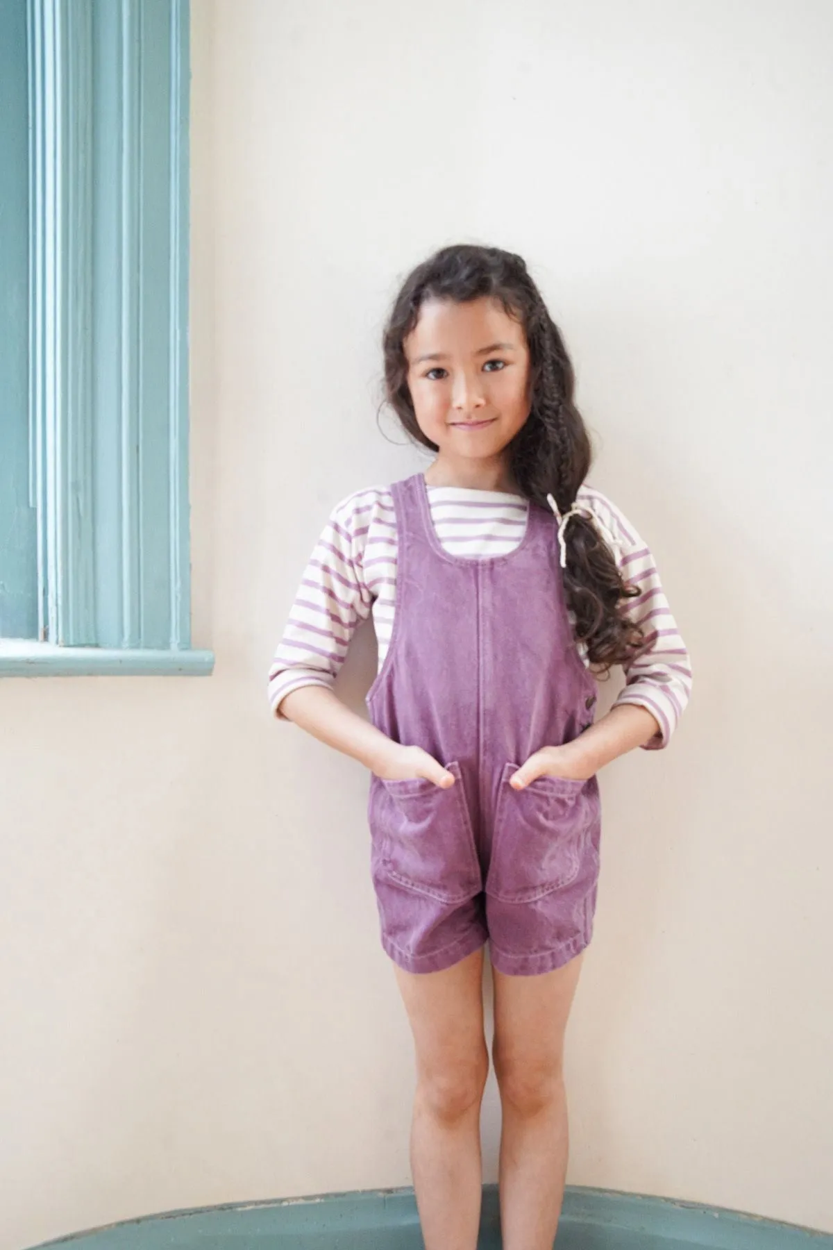 Delphine Shortall in Zinnia